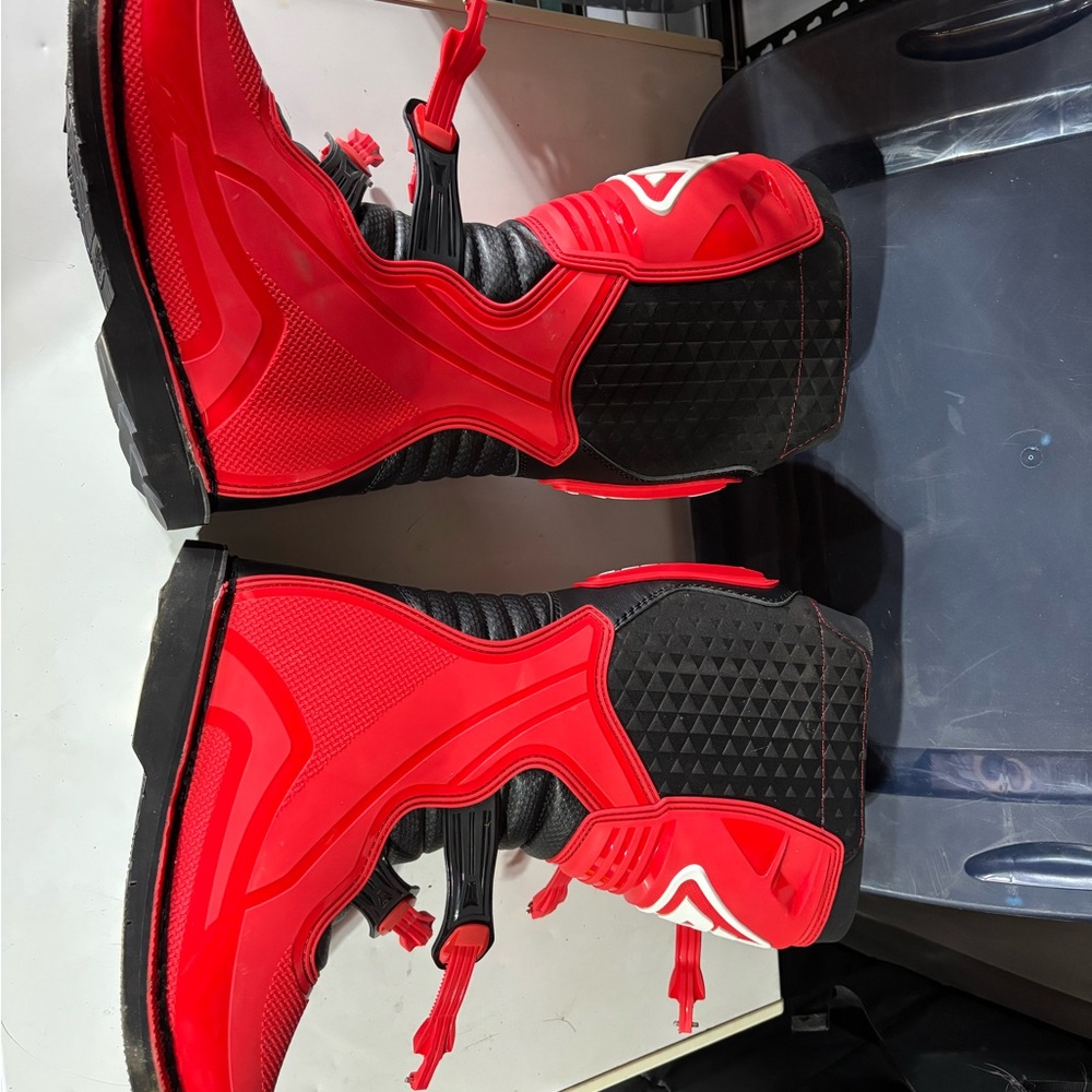 Adult Red and Black Riding Boots - Picture 2 of 3
